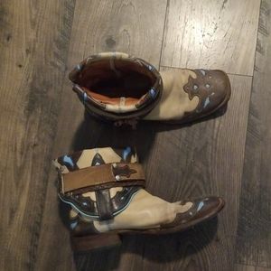 Ladies Cantys Canty's western boots cowboy bootie